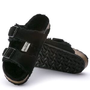 NWT Birkenstock Black Arizona Fur Shearling sandle